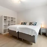 Beachfront With Sauna Σπίτι διακοπών De Panne