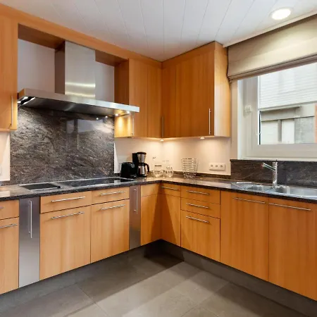 Holiday home Elegant In With Sauna De Panne